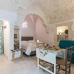 Corso Mazzini White Ostuni