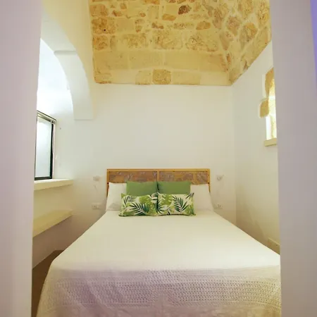 Corso Mazzini White *