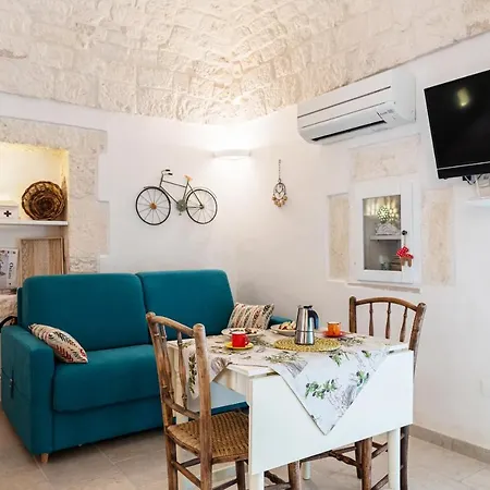 Corso Mazzini White *