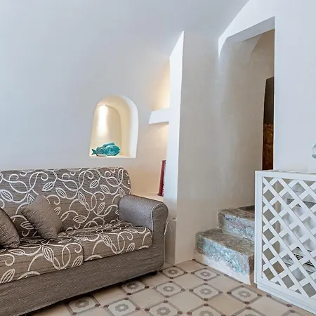 Corso Mazzini White Apartment